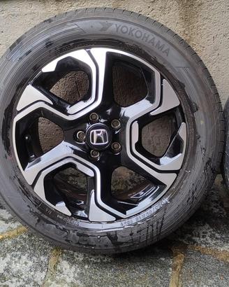 Gomme yokohama con cerchi honda cr-v