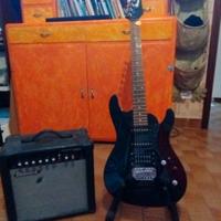 chitarra elettrica Ibanez e amplificatore 