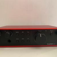 Focusrite Scarlett 2i2 4th gen