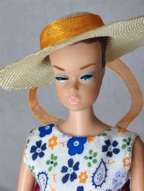 Vintage 1964 BARBIE FASHION QUEEN.