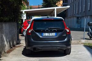 volvo v60 d3 2010 