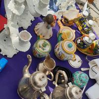 Mobili e quadri, elettronica e casa - Garage sale