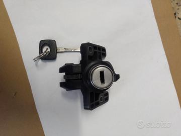 serratura Mercedes 190 e