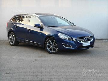 Volvo V60 OceanRace 165cv tetto apr. CambioManuale
