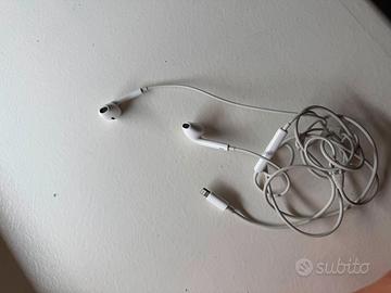 cuffie apple iphone vecchio.