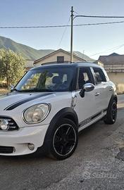 MINI Countryman 1.6 Diesel (2011)