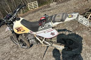 Enduro XR 600 dall ara del 93 HONDA