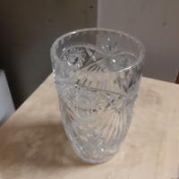 Vaso di vetro o cristallo 24 cm.