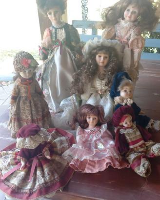 BAMBOLE DA COLLEZIONISMO IN CERAMICA