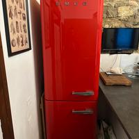 Frigorifero SMEG con congelatore modello FAB32LR1