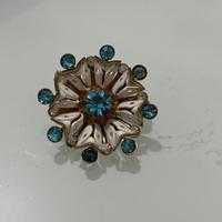 Spilla vintage Coro