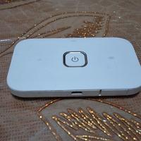 Hotspot wifi 4G/LTE Huawei R216 *senza batteria*