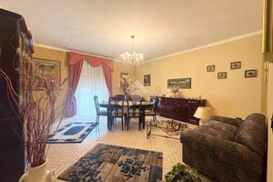 4 LOCALI A PALERMO