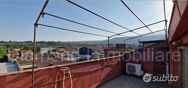 Mansarda 100 mq a Macchia di Giarre