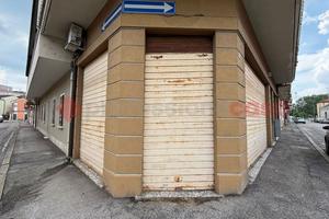 Negozio Legnago [Cod. rif 3237223ACG]