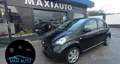 Toyota Aygo 1.0 CLIMA - LEGGI!