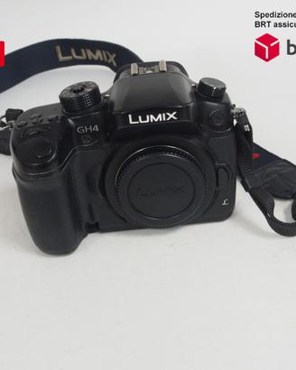 Panasonic GH4