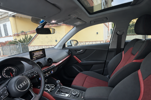 AUDI Q2 1.6 116 CV CAMBIO AUTOMATICO con tetto