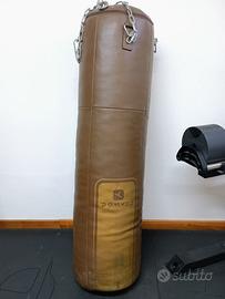 Materiale combat - Sacco, guantoni, paratibie