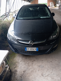 Opel Astra j con problema LEGGERE ANNUNCIO