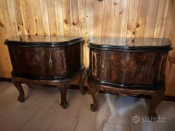 Coppia comodini antichi vintage