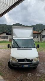 Furgone Mercedes