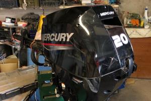 Motore Mercury 20Cv 4T + Motore Suzuki 15CV 4T