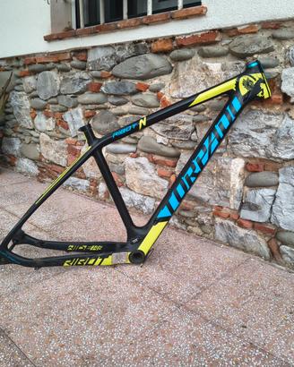 Telaio in carbonio Torpado Ribot Impudent 29
