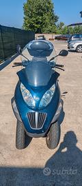 piaggio mp3 300cc
