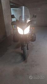 Suzuki V Strom DL 650 - 2006