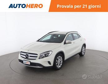 MERCEDES-BENZ GLA 180 KE79171
