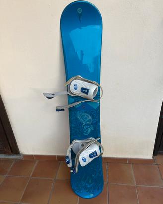 Tavola da snowboard Santa Cruz con attacchi