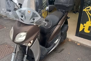 Yamaha Xenter 150 - 2016 - PERMUTE