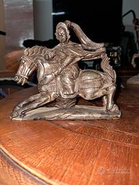 statua vintage 