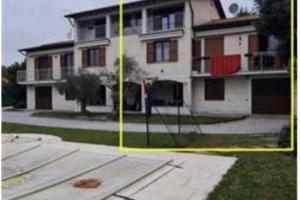 Immobile in asta di 204 m² con 4 locali e box auto