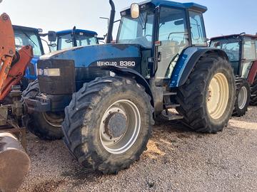 Trattore new holland 8360 (m135)