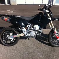 Suzuki DR-Z400 SUPER MOTARD