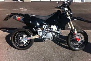 Suzuki DR-Z400 SUPER MOTARD