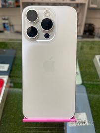 IPHONE 15 PRO USAO GARANIA 1 ANNO
