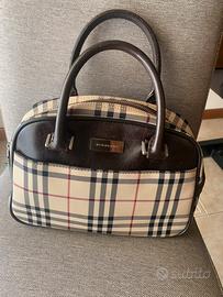 Burberry bauletto originale