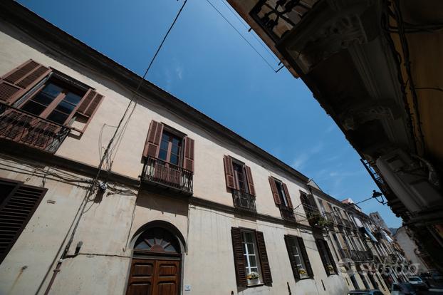 Rifinito Appartamento Bilivelli in Palazzo Storico