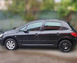 Peugeot 307 1.4 HDi 5p. XT