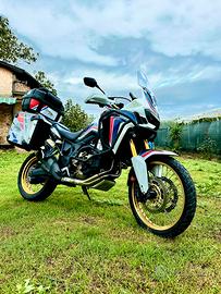 Africa twin 1000dct completa di accessori o no