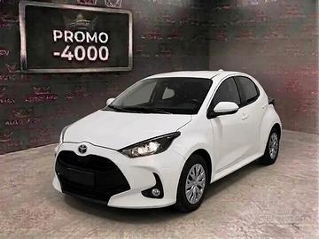 Toyota Yaris 1.5 Hybrid 5 porte Business AUTOCARRO