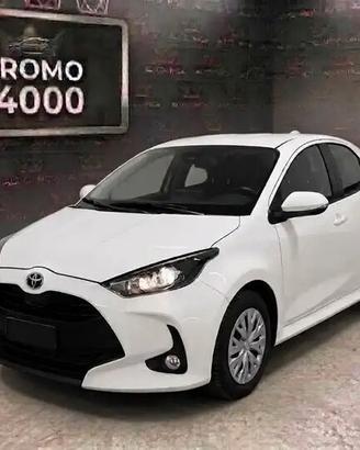 Toyota Yaris 1.5 Hybrid 5 porte Business AUTOCARRO