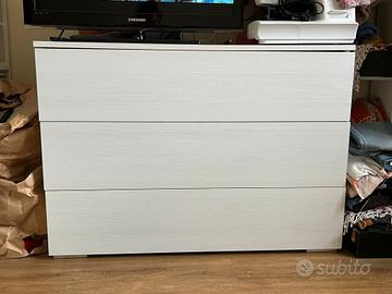 Armadio e cassettiera