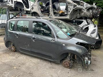 RICAMBI CITROEN C3 PICASSO ANNO 2013 8F02