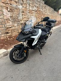 Qj motor srt 700