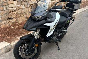 Qj motor srt 700