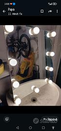 specchio a led